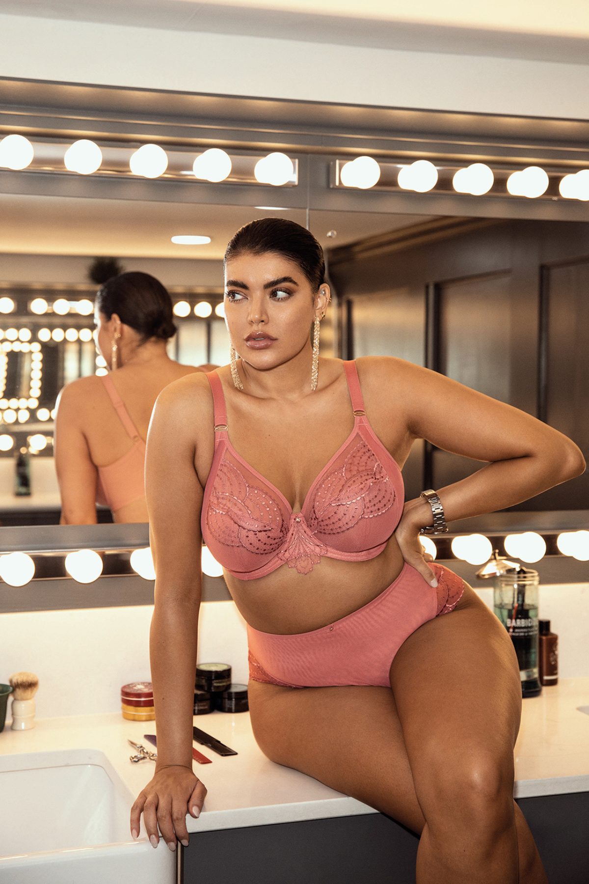 PRIYA PLUNGE BRA - Shush Lingerie