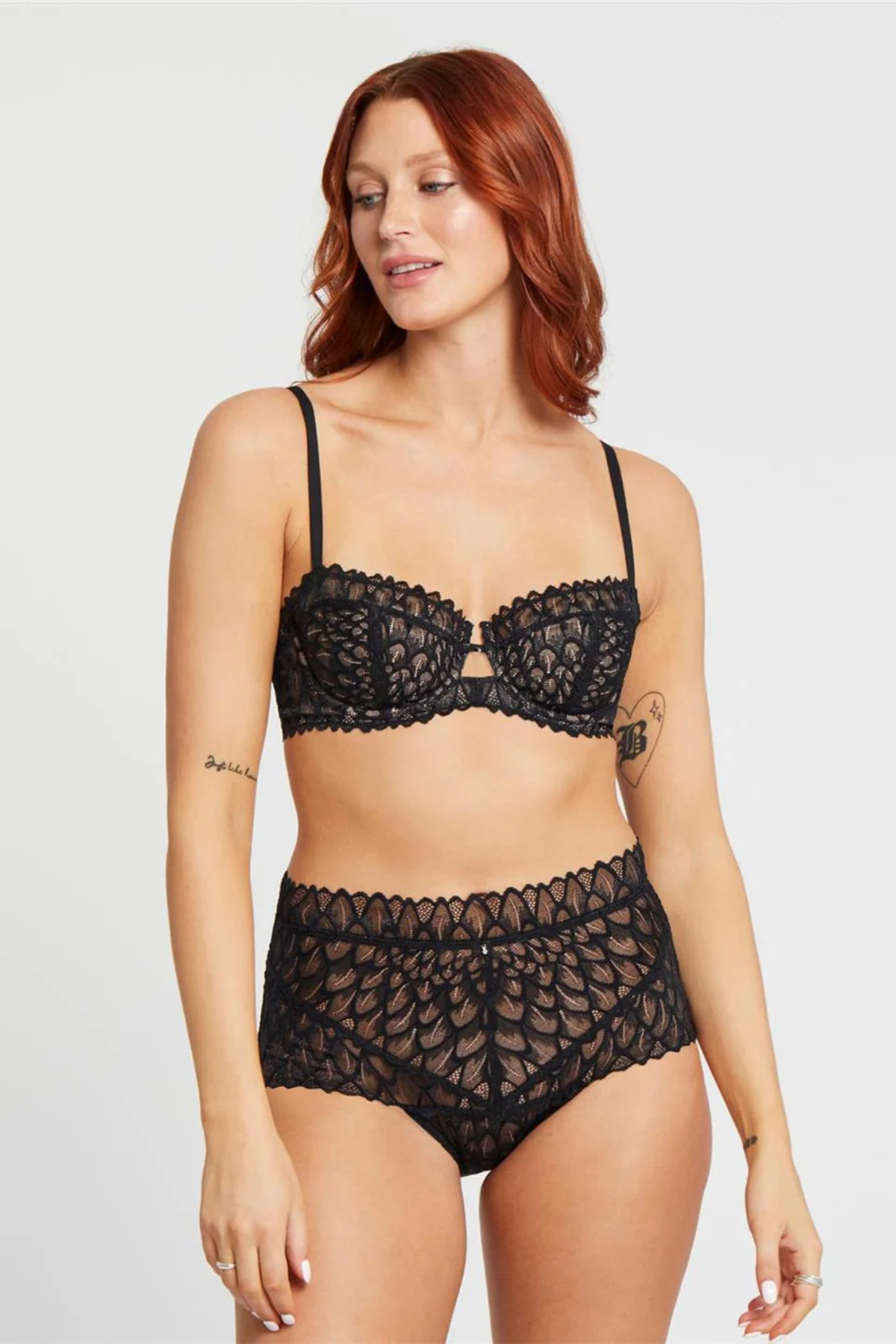 LACY KEYHOLE BALCONETTE BRA