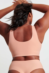 STRUCTURED SCOOP BRA