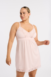 Full Bust Support Chemise